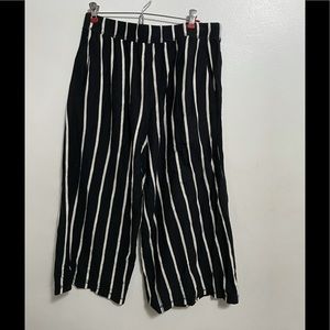 Eileen Fisher Wide-Leg Linen Capri Pants Size S | Minimalist Comfort Style